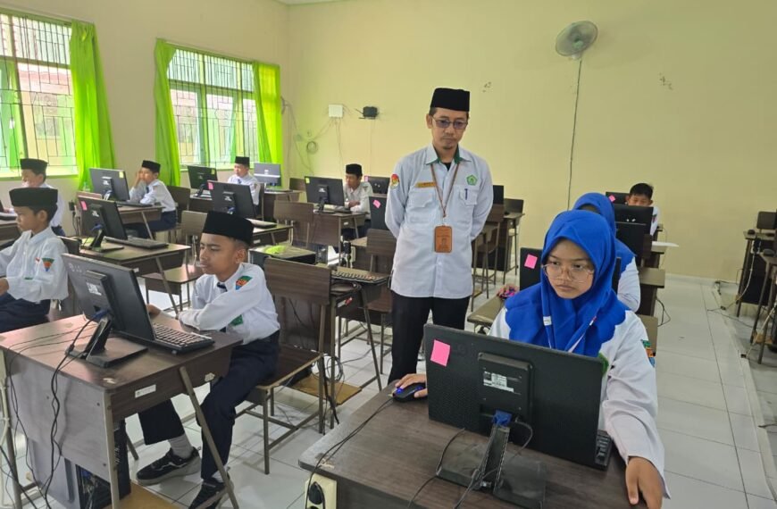 Kankemenag HSU Monitoring ANBK MTs Tahun 2025: Tertib, Aman, dan Sukses