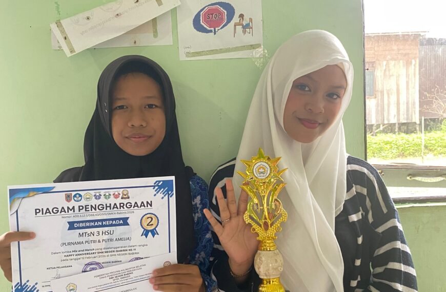 Meriahkan HUT SMKN Babirik, MTsN 3 HSU Raih Juara 2 Lomba Mix and Match